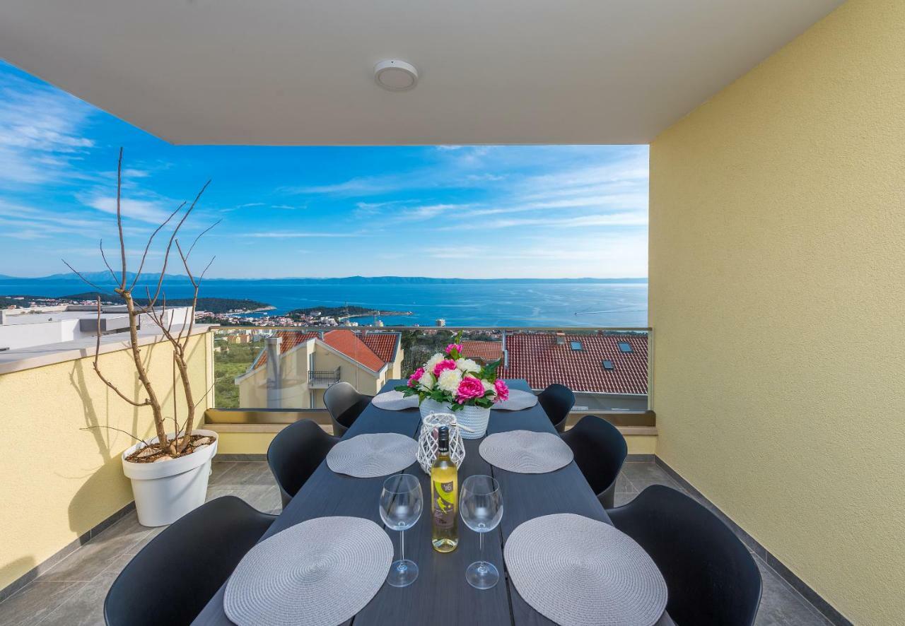 Appartement Penthouse Jure à Makarska Extérieur photo