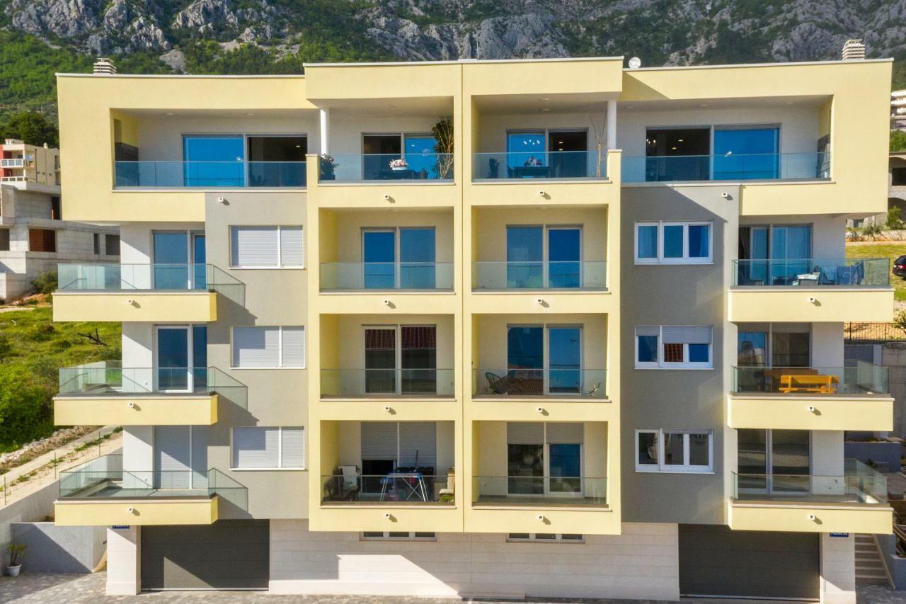Appartement Penthouse Jure à Makarska Extérieur photo